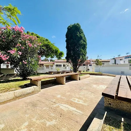 Apartment Sunny With Private Terrace Pool Access